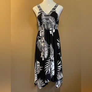 Style & Co Black and White Embellished Asymmetrical-Hem Sleeveless Dress, Sz M